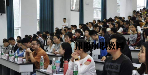 來賓衛(wèi)生學(xué)校怎么樣、好不好