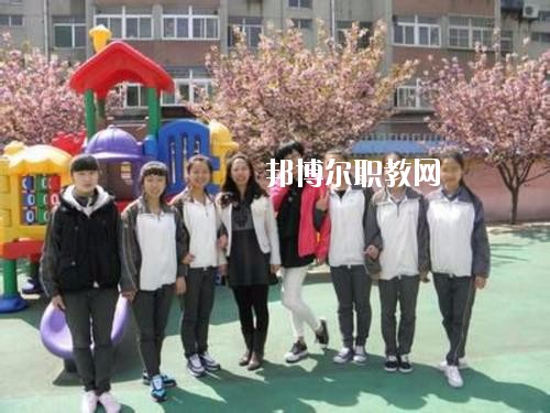 鄭州軟件應用中等專業(yè)學校2021年學費、收費多少