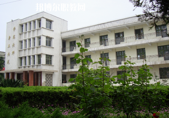 安徽霍邱師范學校2020年報名條件、招生要求、招生對象