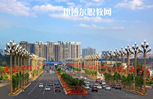 西昌鐵路高級技工學(xué)校2020年報名條件、招生要求、招生對象