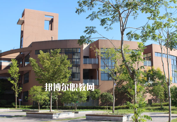 黃山東華技工學校2020年報名條件、招生要求、招生對象
