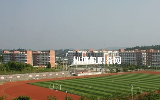 湛江市工商職業(yè)技術(shù)學(xué)校2020年報名條件、招生要求、招生對象