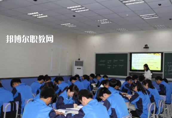 合肥市工程技術(shù)學校2020年有哪些專業(yè)