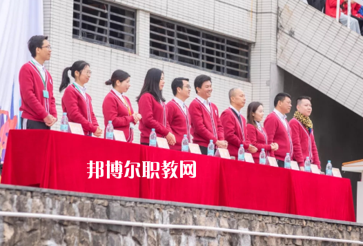 廣東嶺南現(xiàn)代技師學院2020年報名條件、招生要求、招生對象