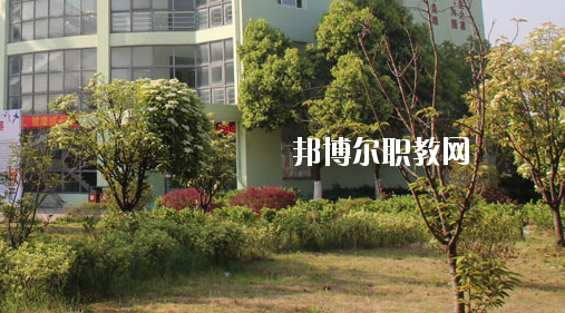 合肥騰飛學(xué)校2020年報名條件、招生要求、招生對象