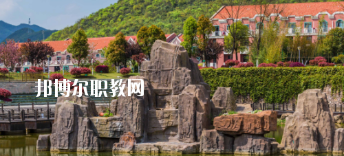 貴陽(yáng)幼兒師范高等?？茖W(xué)校(中職部)地址在哪里