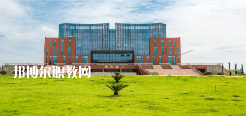 安順職業(yè)技術(shù)學(xué)院(中職部)2020年報(bào)名條件、招生要求、招生對(duì)象