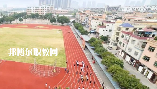 佛山順德區(qū)容桂職業(yè)技術(shù)學校2020年學費、收費多少