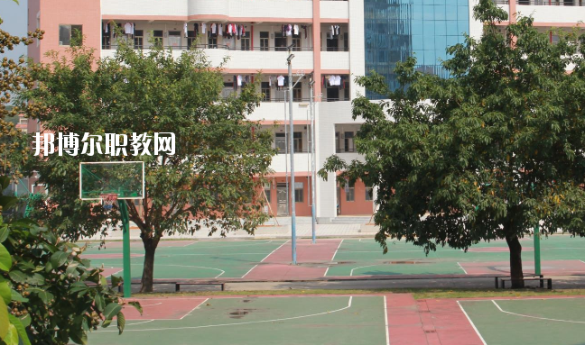 惠州華科職業(yè)高級(jí)中學(xué)2020年招生辦聯(lián)系電話(huà)