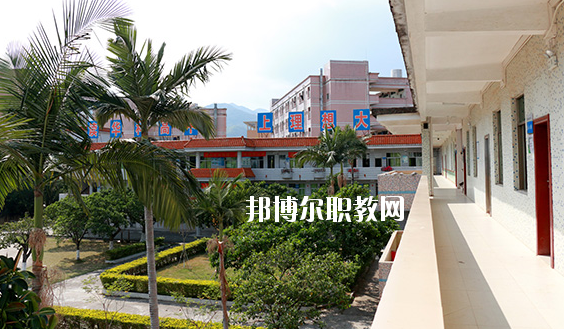 惠州華科職業(yè)高級(jí)中學(xué)怎么樣、好不好