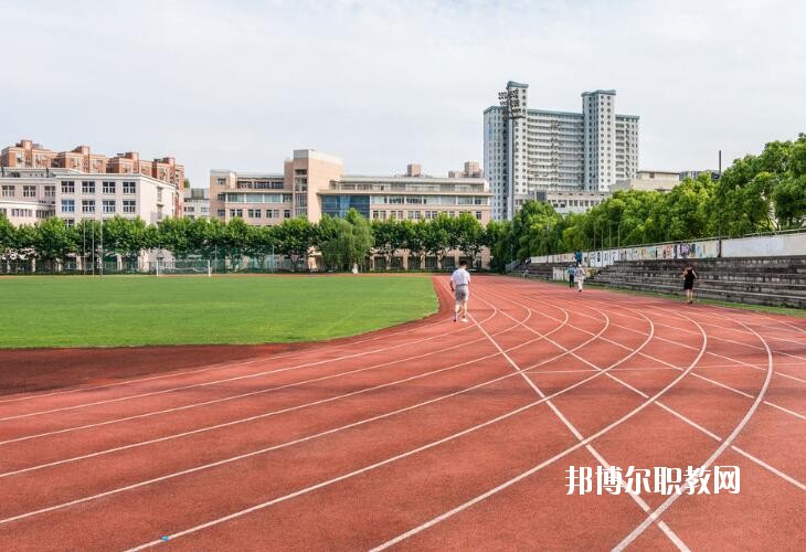 重慶藝才高級(jí)技工學(xué)校2020年報(bào)名條件、招生要求、招生對(duì)象