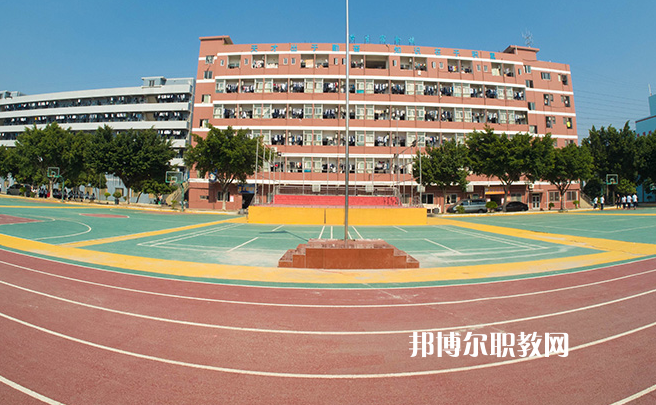 東莞育才職業(yè)技術(shù)學(xué)校怎么樣、好不好
