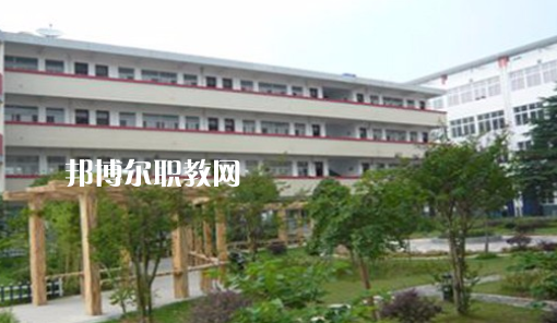 滁州市旅游商貿(mào)學(xué)校怎么樣、好不好