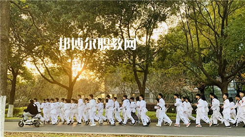 蘇州福納影視藝術(shù)學(xué)校怎么樣、好不好
