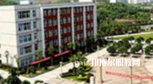 務(wù)川中等職業(yè)學(xué)校2021年報(bào)名條件、招生要求、招生對(duì)象