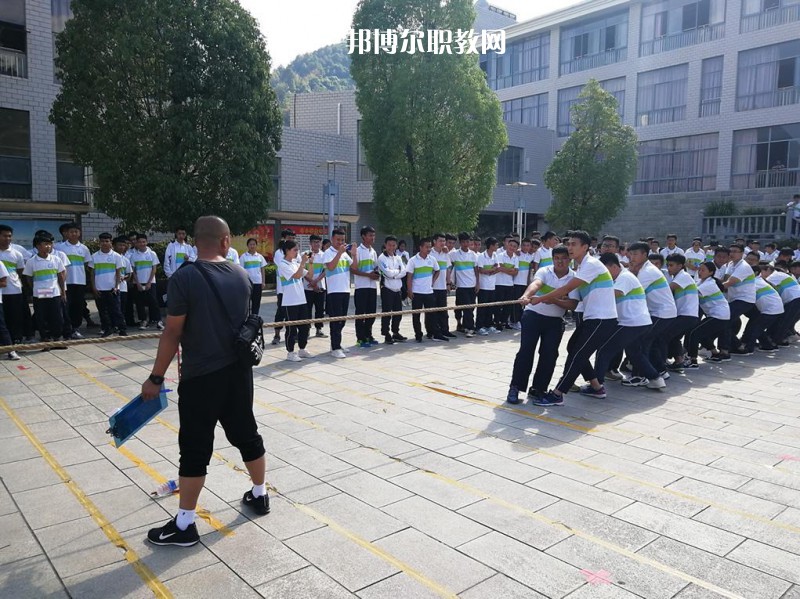 臨滄財貿(mào)學校2021年報名條件、招生要求、招生對象