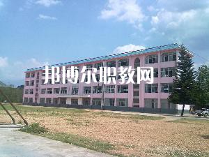 耿馬縣職教中心2021年報名條件、招生要求、招生對象