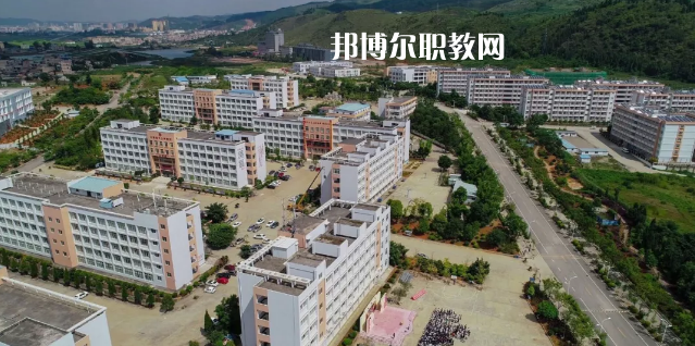 文山農(nóng)業(yè)學(xué)校2021年報(bào)名條件、招生要求、招生對(duì)象