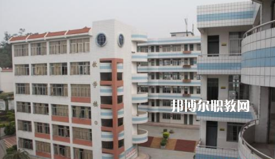 昆明第二職業(yè)中專學(xué)校2021年報(bào)名條件、招生對象