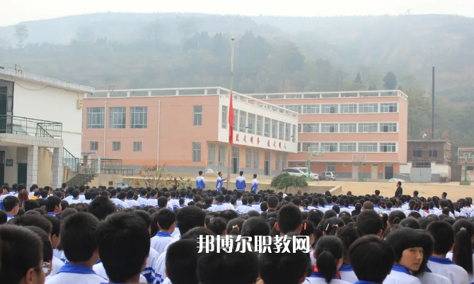 秦安縣古城農(nóng)業(yè)中學(xué)2022年學(xué)費(fèi)、收費(fèi)多少