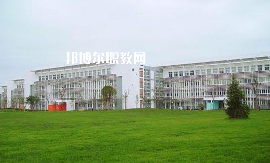 石家莊高級(jí)技工學(xué)校怎么樣、好不好