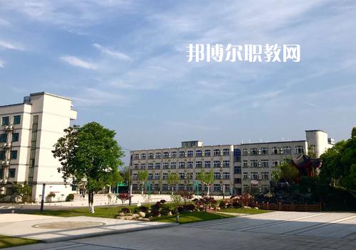 秦皇島市燕?？萍悸殬I(yè)學校網站網址
