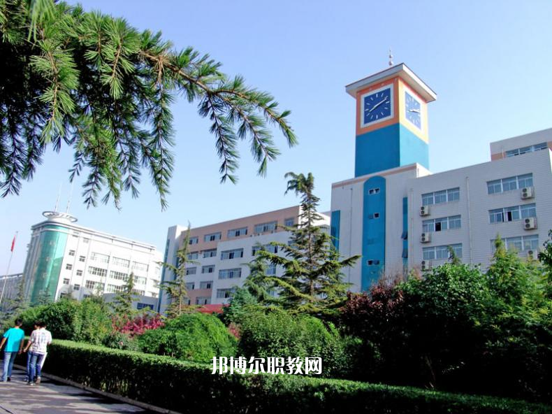 蘭州商業(yè)學(xué)校2022年學(xué)費、收費多少
