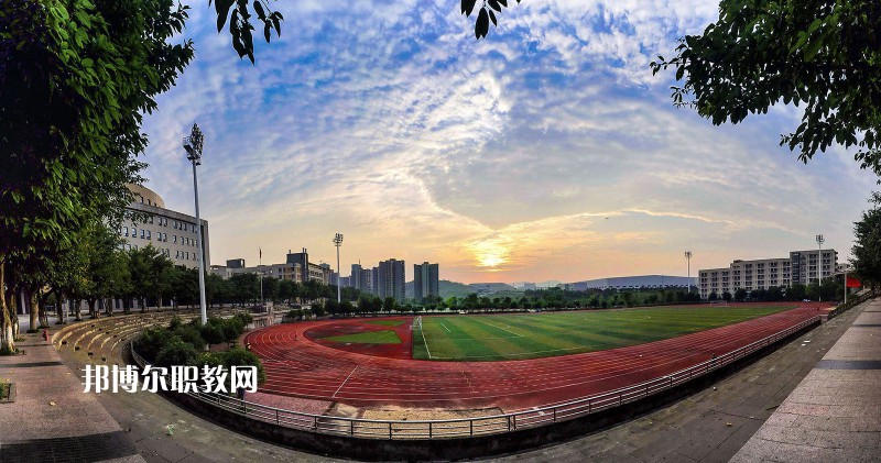 重慶第二農(nóng)業(yè)學(xué)校2022年報(bào)名條件、招生要求、招生對(duì)象