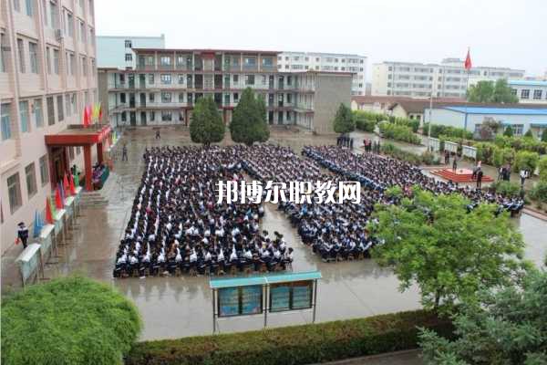 西峰職業(yè)中等專業(yè)學(xué)校2022年報(bào)名條件、招生要求、招生對(duì)象