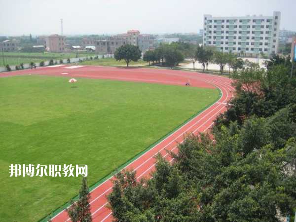 重慶航運(yùn)旅游學(xué)校怎么樣、好不好