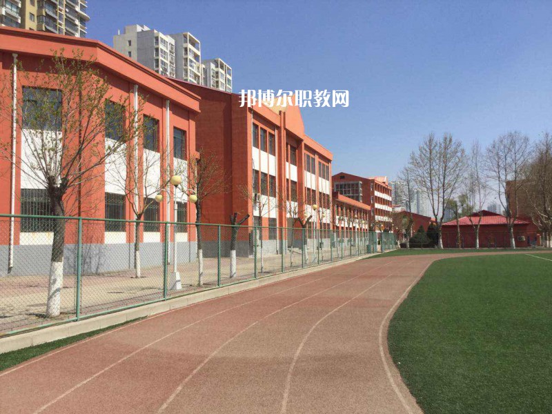 秦皇島渤?？萍贾械葘I(yè)學(xué)校2022年招生簡章