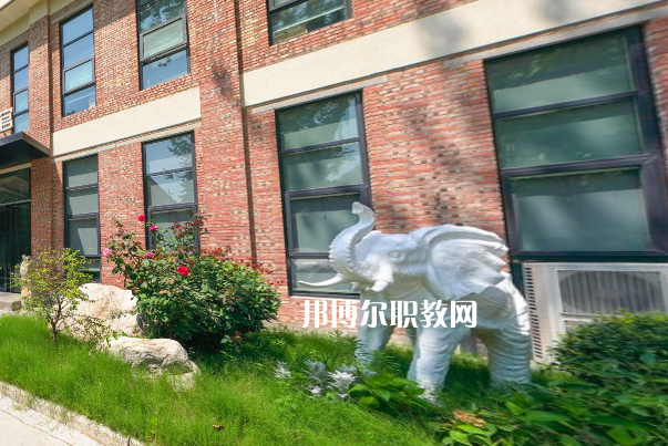 西安萬(wàn)象職業(yè)中學(xué)2022年報(bào)名條件、招生要求、招生對(duì)象