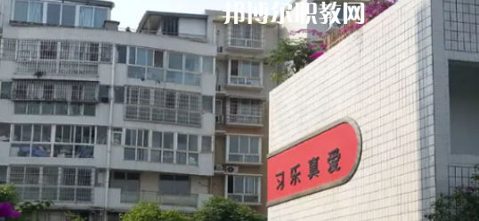 天府成人中等專業(yè)學(xué)校2022年報(bào)名條件、招生要求、招生對(duì)象