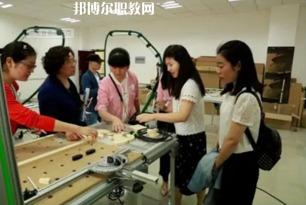 重慶風(fēng)景園林技工學(xué)校2022年報(bào)名條件、招生要求、招生對(duì)象