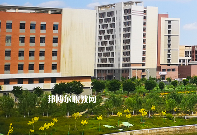 蘭州市商業(yè)學(xué)校2022年報名條件、招生要求、招生對象 