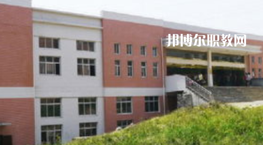 德江中等職業(yè)學(xué)校2022年報(bào)名條件、招生要求、招生對象