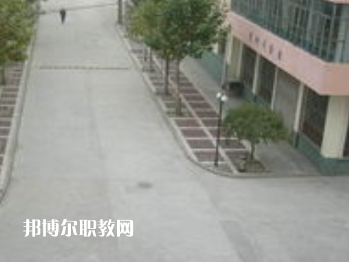 蘭州鐵路機械學校2022年報名條件、招生要求、招生對象