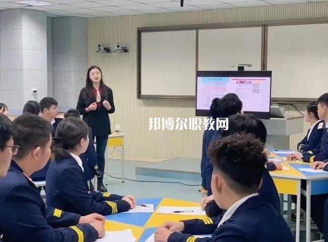 江蘇省大港中等專業(yè)學校2022年學費、收費多少
