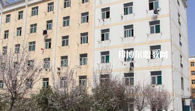喜德縣職業(yè)中學2022年報名條件、招生要求、招生對象