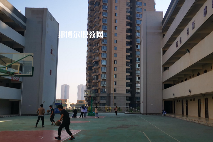 南寧賽口職業(yè)技術(shù)學(xué)校2022年學(xué)費(fèi)、收費(fèi)多少
