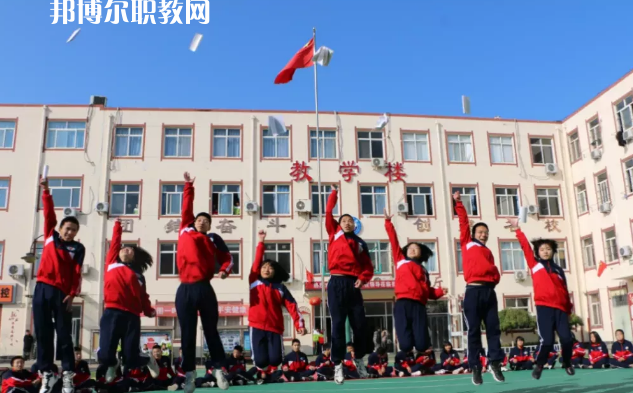 衡水兆華科技中專學(xué)校2022年報(bào)名條件、招生要求、招生對(duì)象