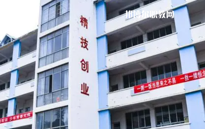 貴州龍里中等職業(yè)學(xué)校2022年報(bào)名條件、招生要求、招生對(duì)象