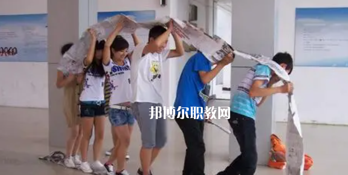 成都金海洋創(chuàng)意產(chǎn)業(yè)職業(yè)技術(shù)學(xué)校2022年學(xué)費、收費多少