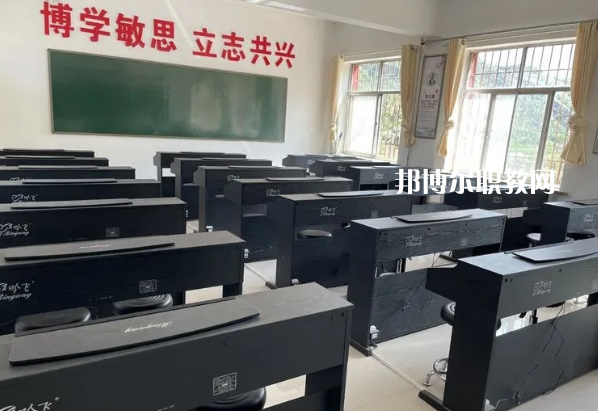 吳起職業(yè)技術(shù)教育中心2022年招生辦聯(lián)系電話(huà)