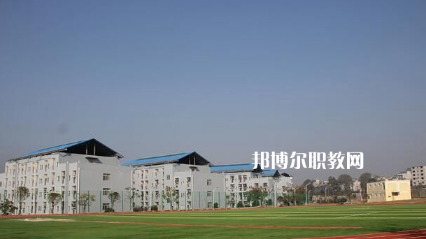 貴州興仁民族職業(yè)技術(shù)學(xué)校2022年學(xué)費(fèi)、收費(fèi)多少