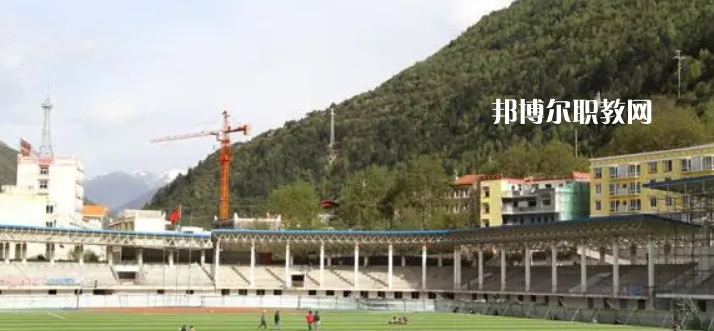 馬爾康民族師范學(xué)校2022年報(bào)名條件、招生要求、招生對(duì)象