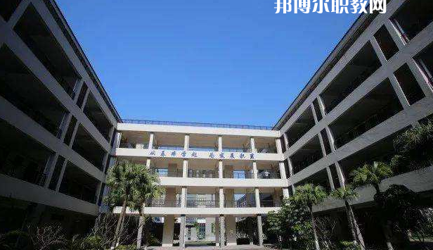 佛山高明區(qū)高級技工學(xué)校2022年報名條件、招生要求、招生對象
