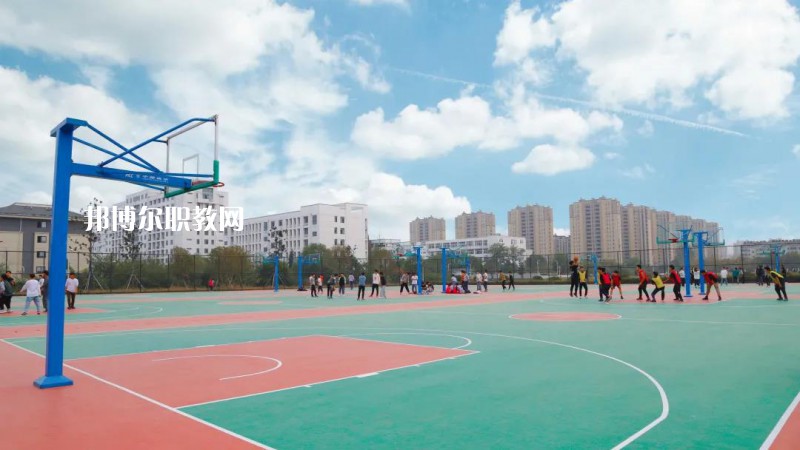 揚州高等職業(yè)技術(shù)學(xué)校2022年報名條件、招生要求、招生對象