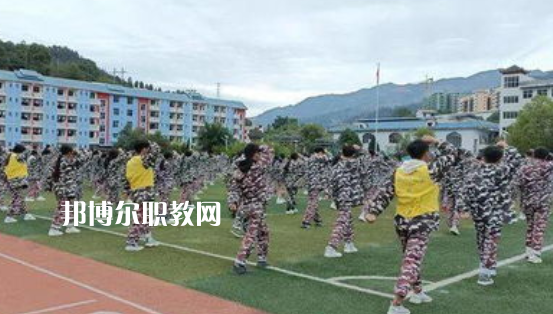 從江縣職業(yè)技術學校2022年報名條件、招生要求、招生對象