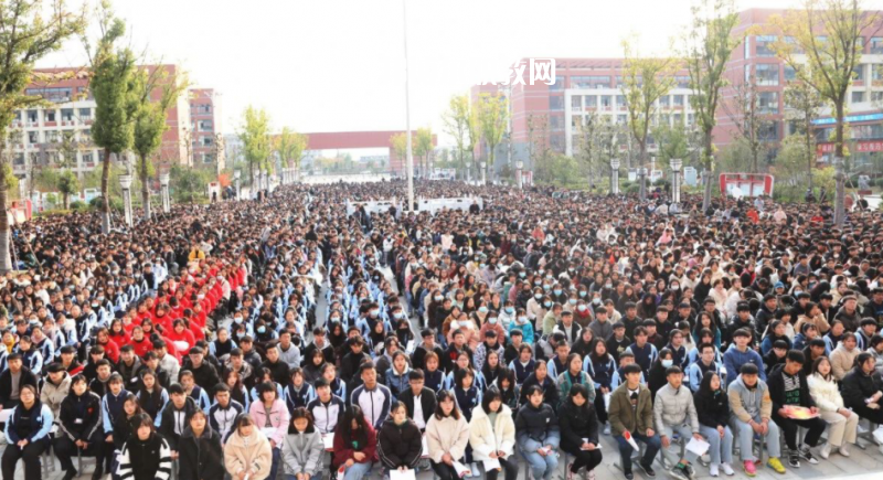 靈璧高級(jí)職業(yè)技術(shù)學(xué)校2022年報(bào)名條件、招生要求、招生對(duì)象
